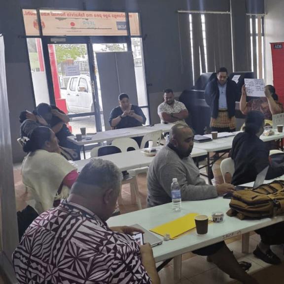 Tonga, workshop di capacity building su monitoraggio e valutazione: presentazione di gruppo