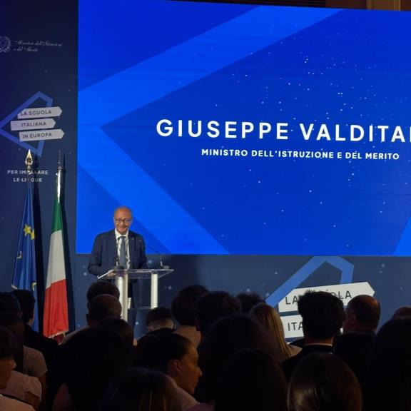  “La scuola italiana in Europa”, siamo alla regia dell’evento per il Ministero dell’Istruzione e del Merito
