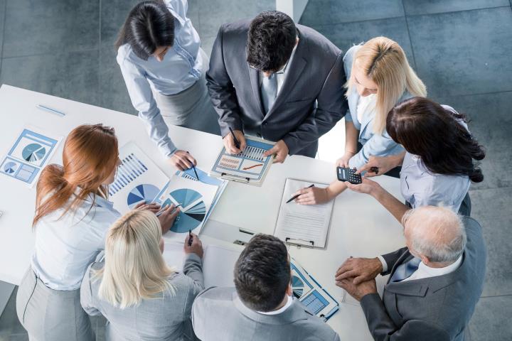 Strengthening administrative and legal capacity with specialized support
